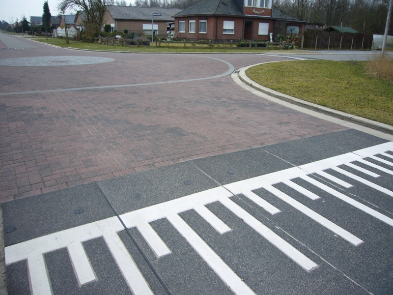 Veilig kruispunt Kastanjestraat Houthalen