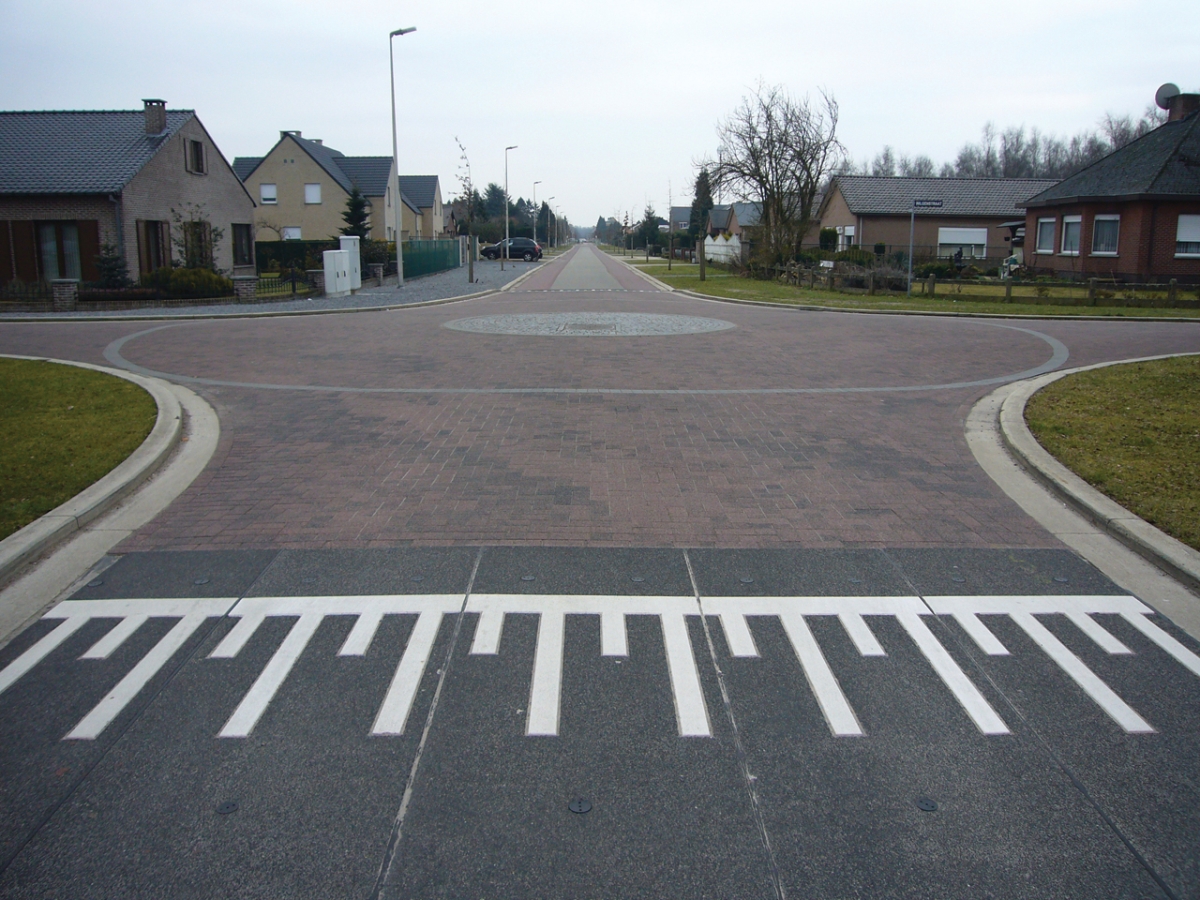 Veilig kruispunt Kastanjestraat Houthalen